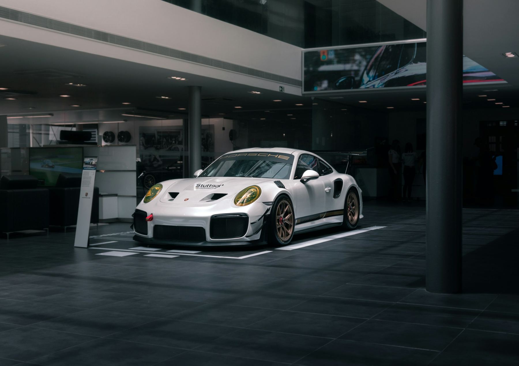 Porsche 911 GT2 RS